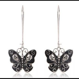 - 💀💀 Wicked Moth Skull Earrings 💀💀